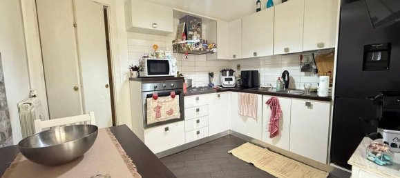 6 bedrooms Apartment in Genoa, Italy No. 312005 8