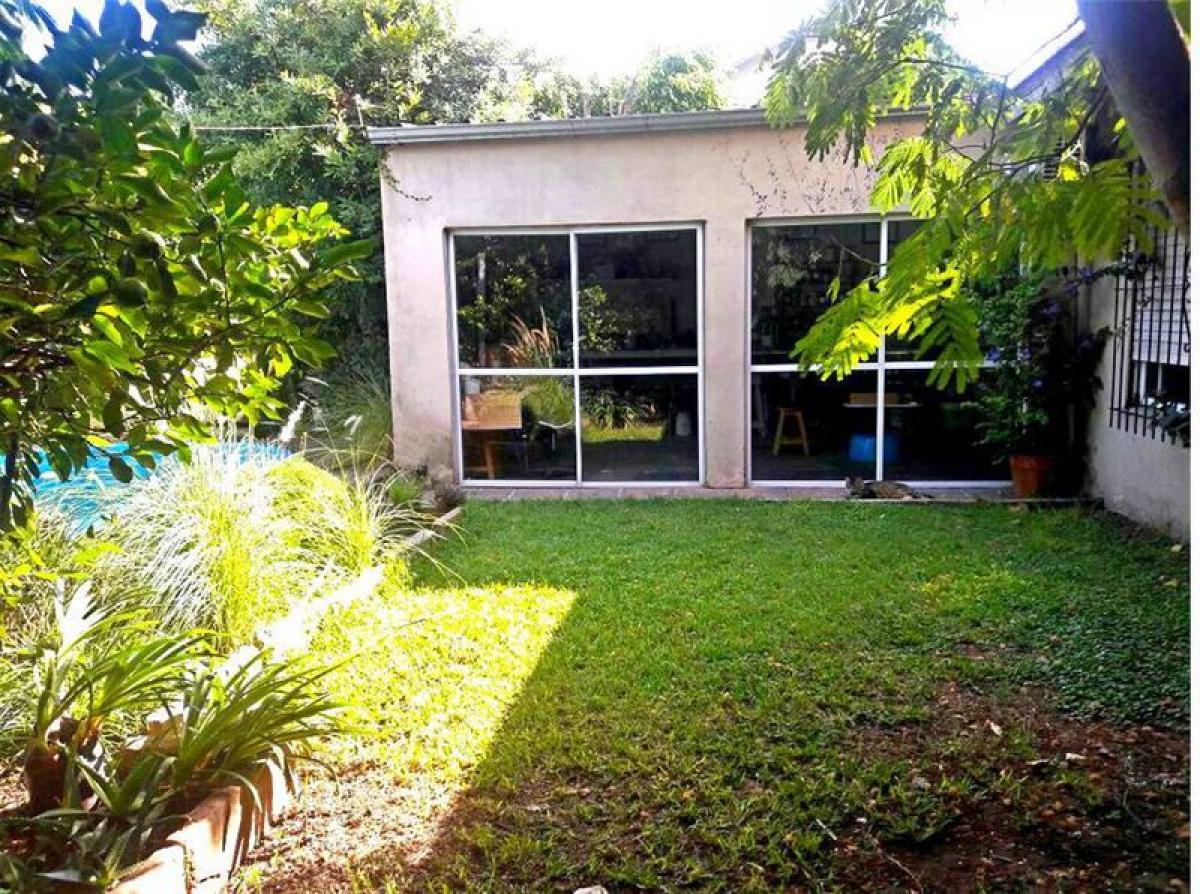 3 bedrooms House in Hurlingham, Argentina No. 56601