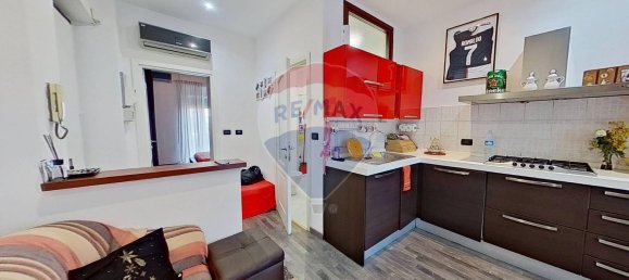 Квартира с 2 комнатами в Турин, Италия № 87510 16