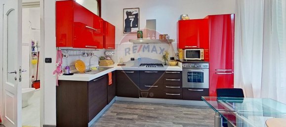 Квартира с 2 комнатами в Турин, Италия № 87510 6