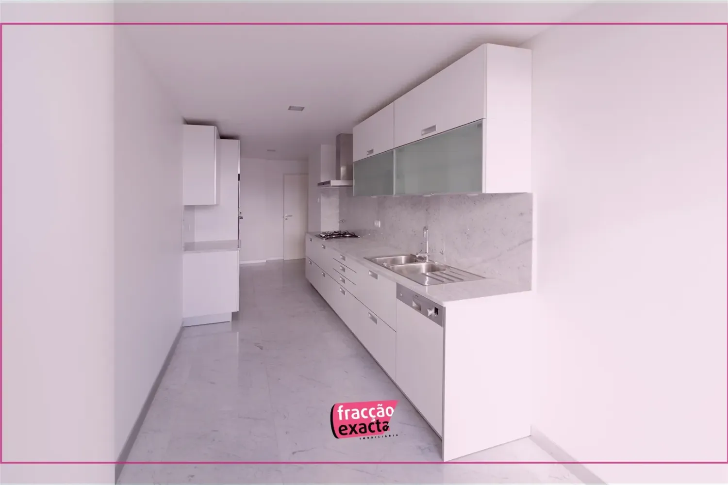 3 chambres Appartement à Funchal, Portugal No. 171115