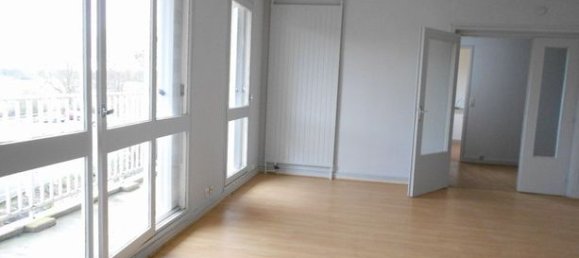 3 Schlafzimmer Wohnung in Chateauroux, France, Nr. 315509 9