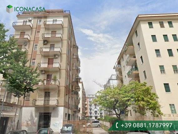 1 room Garage in Foggia, Italy No. 26118