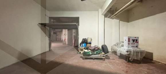 1 room Garage in Foggia, Italy No. 26118 8