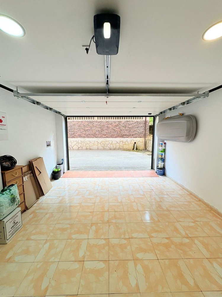 83m² Commercial property in Basque Autonomous Community, Spain No. 159209