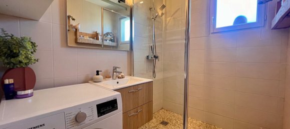 2 bedrooms House in Hellimer, France No. 42558 9