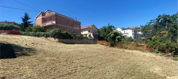  قطعة أرض في Pescara, Italy رقم 58574 12