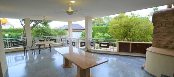 Villa de 7 dormitorios en La Zenia, Spain No. 1035 9