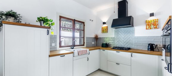 3 bedrooms House in Tolox, Spain No. 55548 9