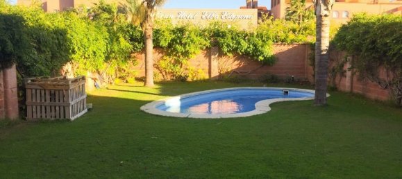 4 bedrooms Townhouse in Estepona, Spain No. 100730 7