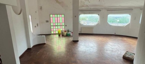 7 bedrooms Villa in Palermo, Italy No. 64921 15