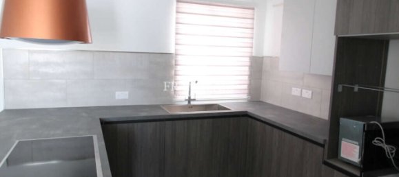 2 Schlafzimmer Penthouse in Swieqi, Malta, Nr. 9884 2
