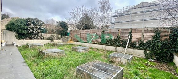 280m² Building in Bretigny-sur-Orge, France No. 178610 7