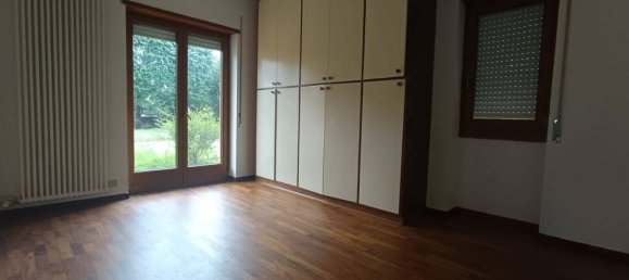 4-Zimmer Wohnung in Como, Italy, Nr. 287760 8