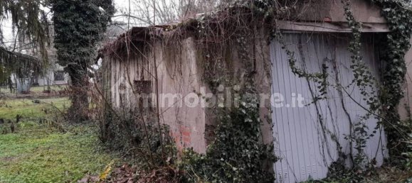 6 bedrooms Villa in Bagnolo San Vito, Italy No. 354855 23