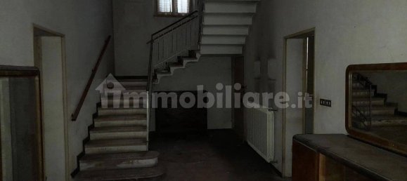 6 bedrooms Villa in Bagnolo San Vito, Italy No. 354855 6