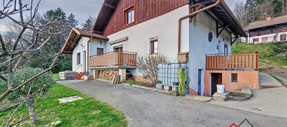 3 bedrooms Castles in Bonne, France No. 190826 3