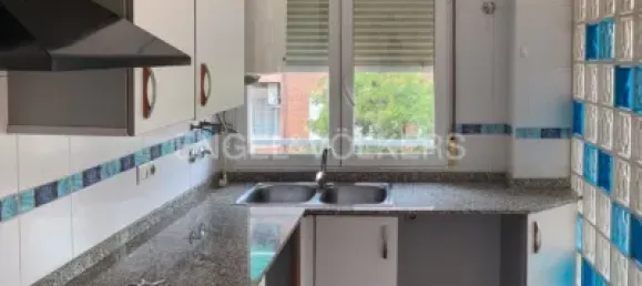 2 bedrooms Penthouse in Valencia, Spain No. 190598 10