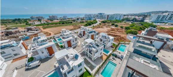 4 Schlafzimmer Villa in Protaras, Cyprus, Nr. 9371 10