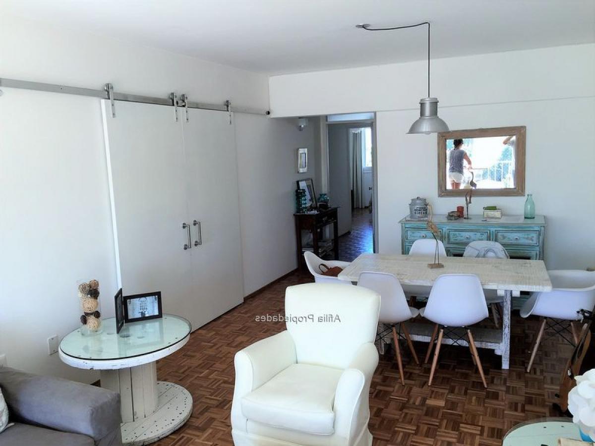 3 chambres Appartement à Montevideo, Uruguay No. 9563