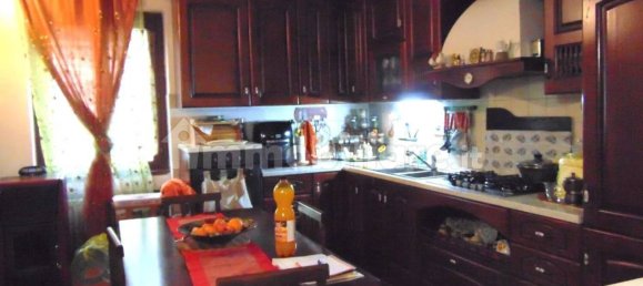 Вилла с 4 спальнями в Веньяно, Италия № 347609 6