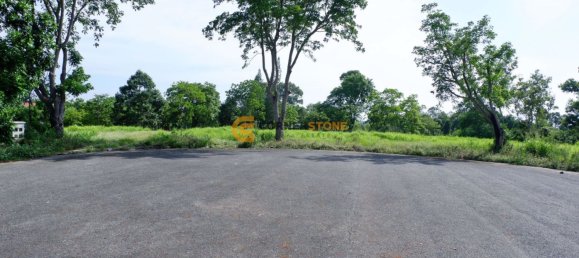 Commercial property in Chonburi, Thailand No. 1842 8