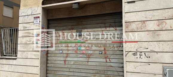 1 room Commercial property in Rome, Italy No. 277622 3