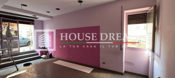 1 room Commercial property in Rome, Italy No. 277622 7