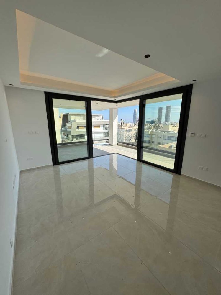 Пентхаус с 3 спальнями в Лимассол, Кипр № 14113