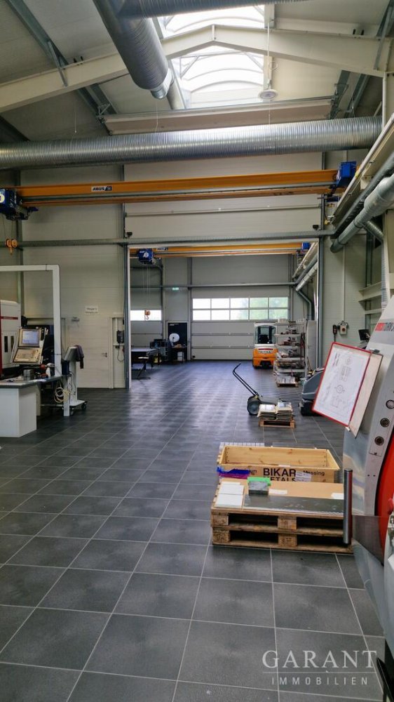 Gewerbliche Immobilie in Passau, Germany 673m², Nr. 253955