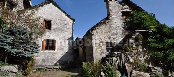 Casa de 2 dormitorios en Montescheno, Italy No. 295343 4