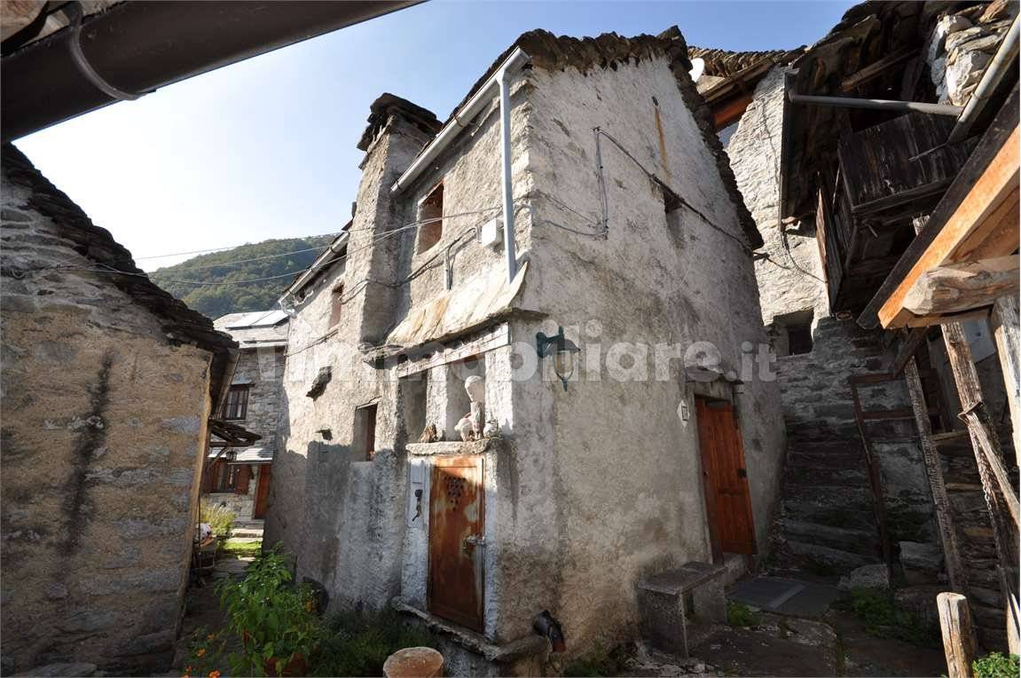 Casa de 2 dormitorios en Montescheno, Italy No. 295343