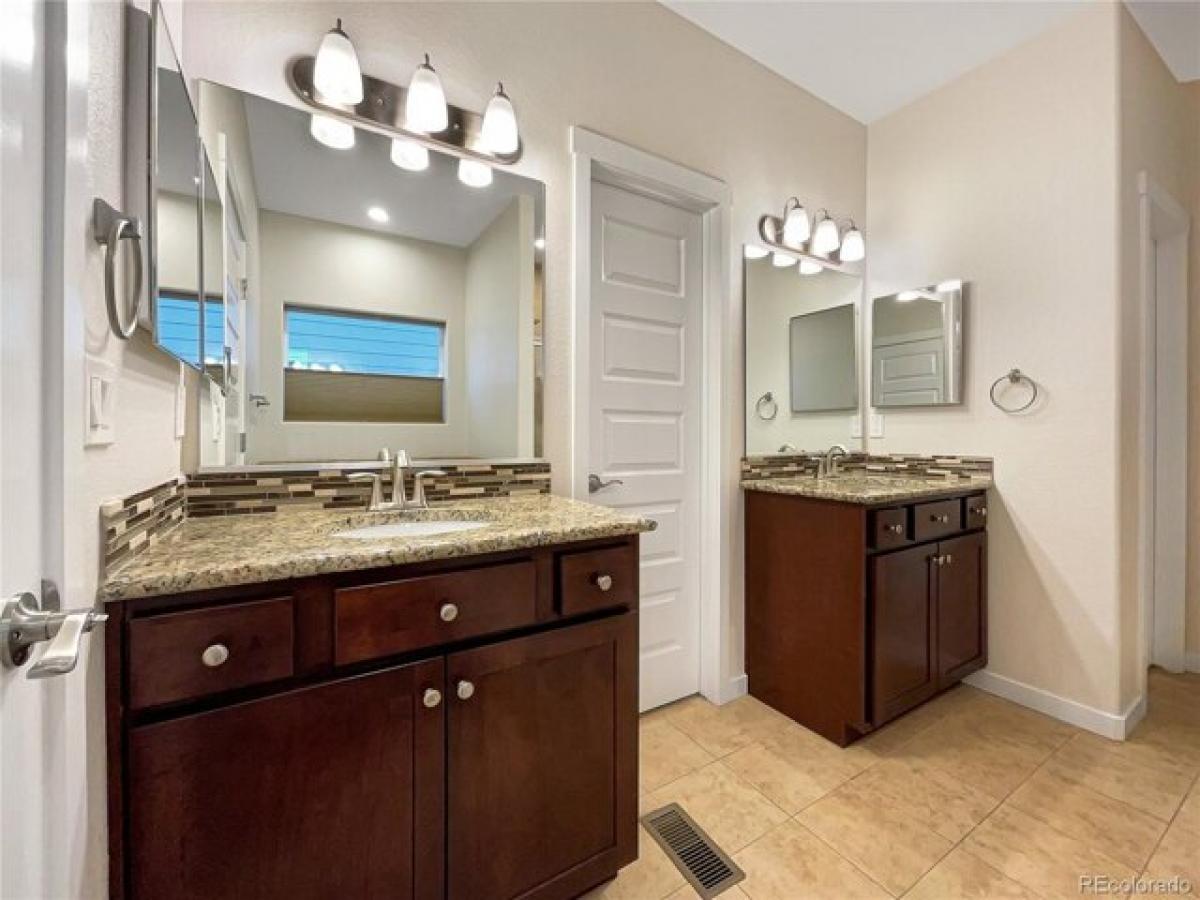 Дом с 5 спальнями в Ловленд, США № 412514