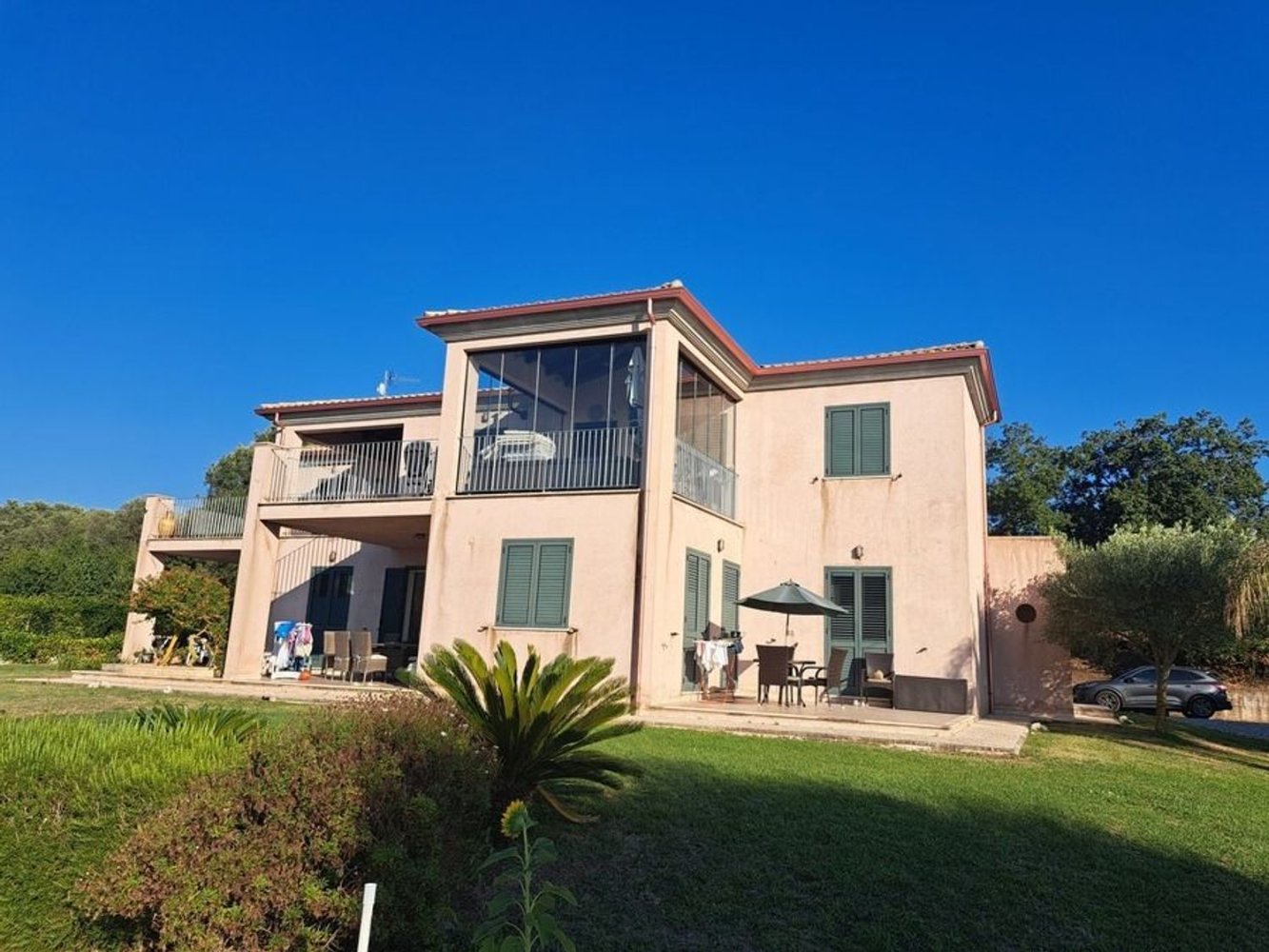 4 bedrooms Apartment in Vibo Valentia, Italy No. 322777