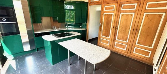 6 bedrooms House in Bailleul, France No. 362669 10