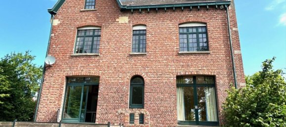 6 bedrooms House in Bailleul, France No. 362669 2