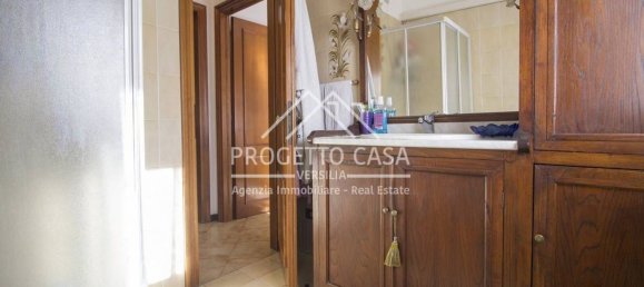 6-Zimmer Doppelhaus in Viareggio, Italy, Nr. 140900 25