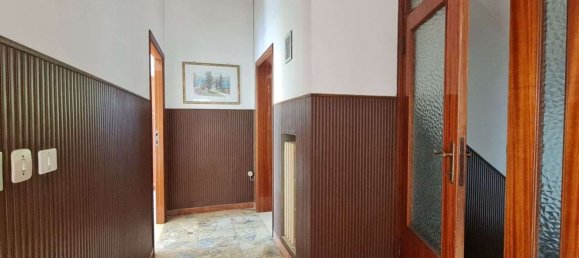 7 bedrooms House in San Marcello, Italy No. 350738 8