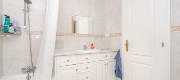 2 bedrooms Apartment in Estepona, Spain No. 148069 11