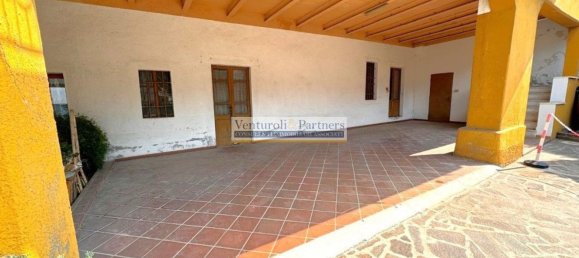 4 rooms House in Lonato del Garda, Italy No. 101943 3