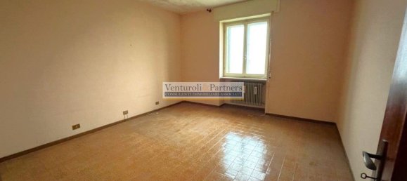 4 rooms House in Lonato del Garda, Italy No. 101943 9