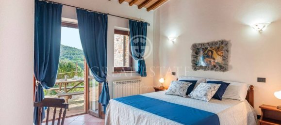11 bedrooms House in Città della Pieve, Italy No. 56089 34