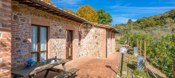 11 bedrooms House in Città della Pieve, Italy No. 56089 11