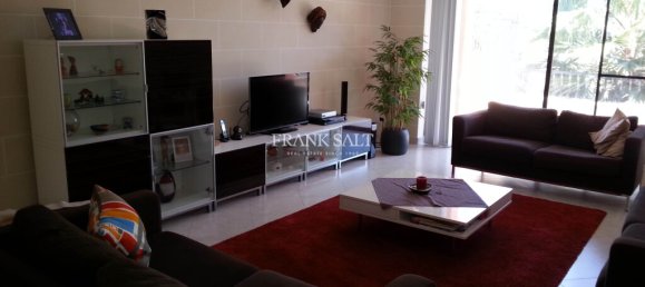 3 chambres Villa à Swieqi, Malta No. 8504 11