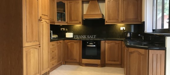 3 chambres Villa à Swieqi, Malta No. 8504 6