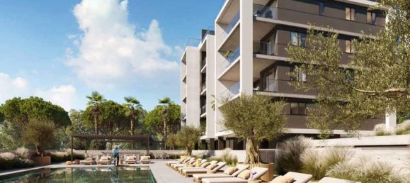 3 bedrooms Apartment in Limassol, Cyprus No. 12420 2