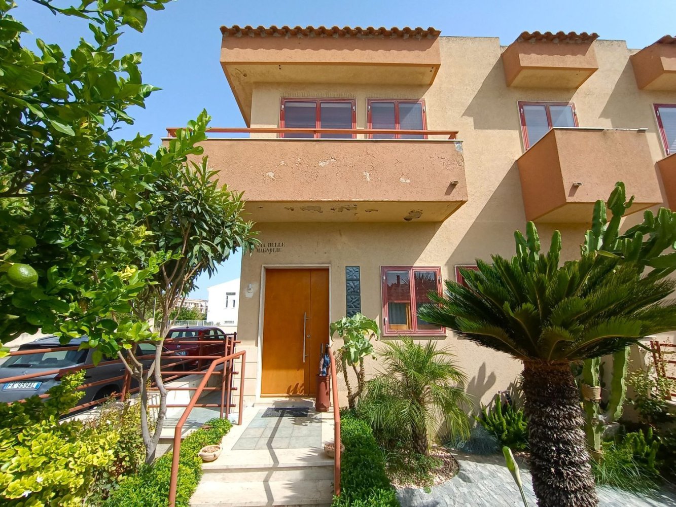 7 bedrooms House in Comiso, Italy No. 338996