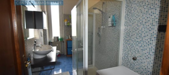 4 rooms Apartment in Vercelli, Italy No. 220709 7