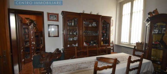 4 rooms Apartment in Vercelli, Italy No. 220709 39