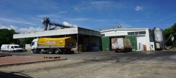 1200m² Warehouse in Venosa, Italy No. 340884 2